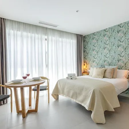 Aparthotel Cervantes