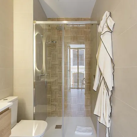 Cervantes Aparthotel *